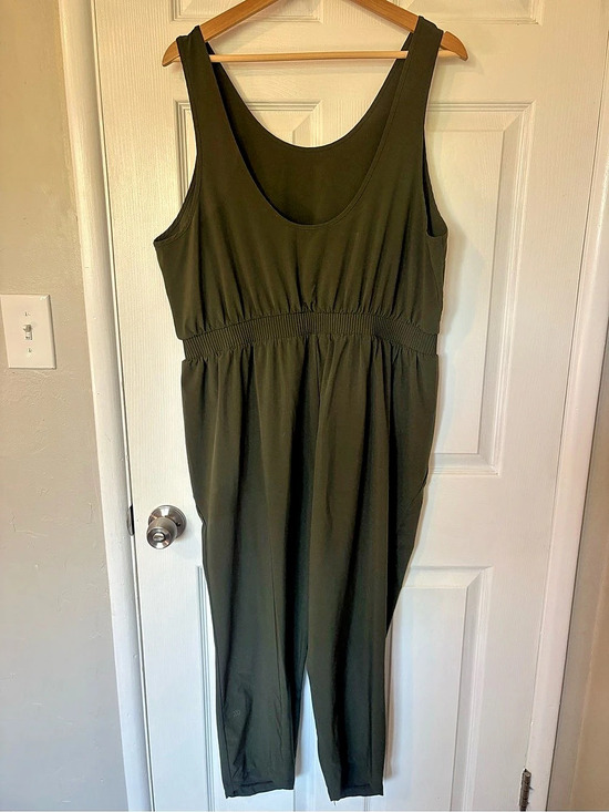 all in motion Pants - all in motion Olive Sleeveless Jumpsuit Size XXL